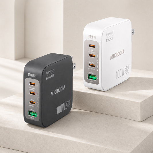 Cargador de pared GaN de 100 W con tres puertos USB-C y un puerto USB-A
