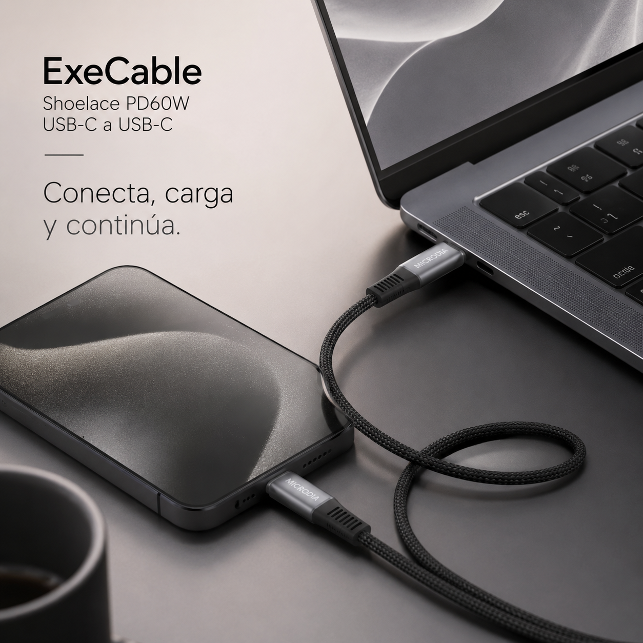 Cable USB-C a USB-C de 1.3 m en color negro/gris oscuro